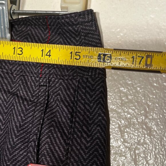 Rusty Mens Gray & Red Checkered Board Shorts Size 30 Pockets NWT Comfortable - Picture 14 of 16